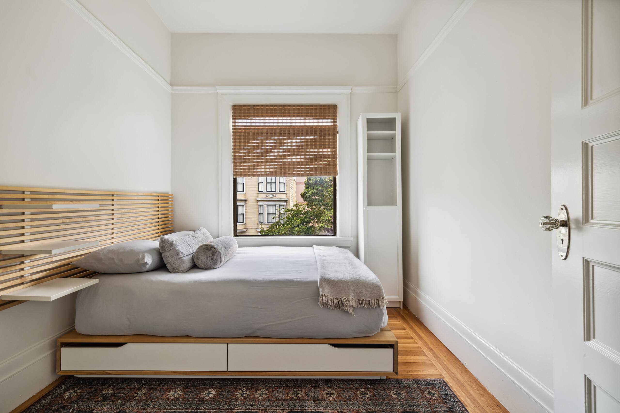 Home in San Francisco · ★4.98 · 3 bedrooms · 3 beds · 1 bath - Image 14