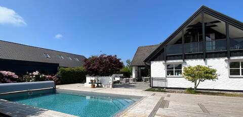 Villa with pool near Skrea beach