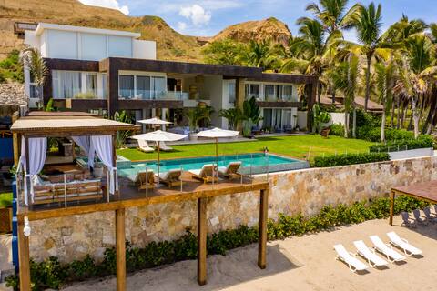 Spectacular Villa in Pocitas