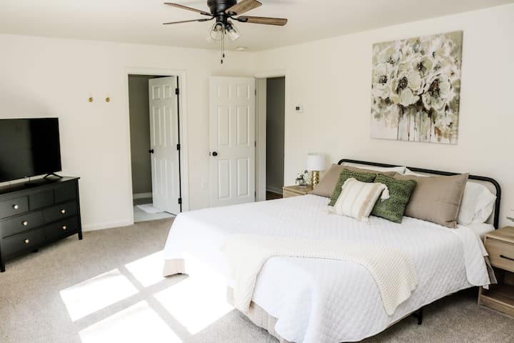 King bed in bedroom #2 with attached bathroom on main floor 