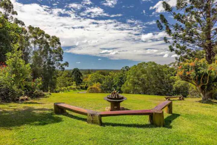 Noosa Hinterland Escape – 3 Room Deluxe gallery image 3