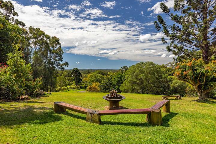 Noosa Hinterland Escape Entire Guest House gallery image 2