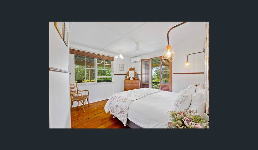 Noosa Hinterland Escape Entire Guest House gallery image 5