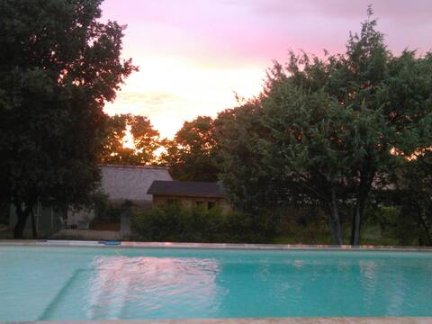 Family villa pool lakes du Verdon
