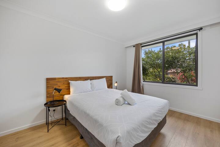 Four-Bedroom Valley Escape gallery image 3