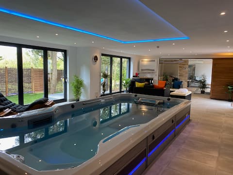 Luxury barn with access to spa | Sleeps 2