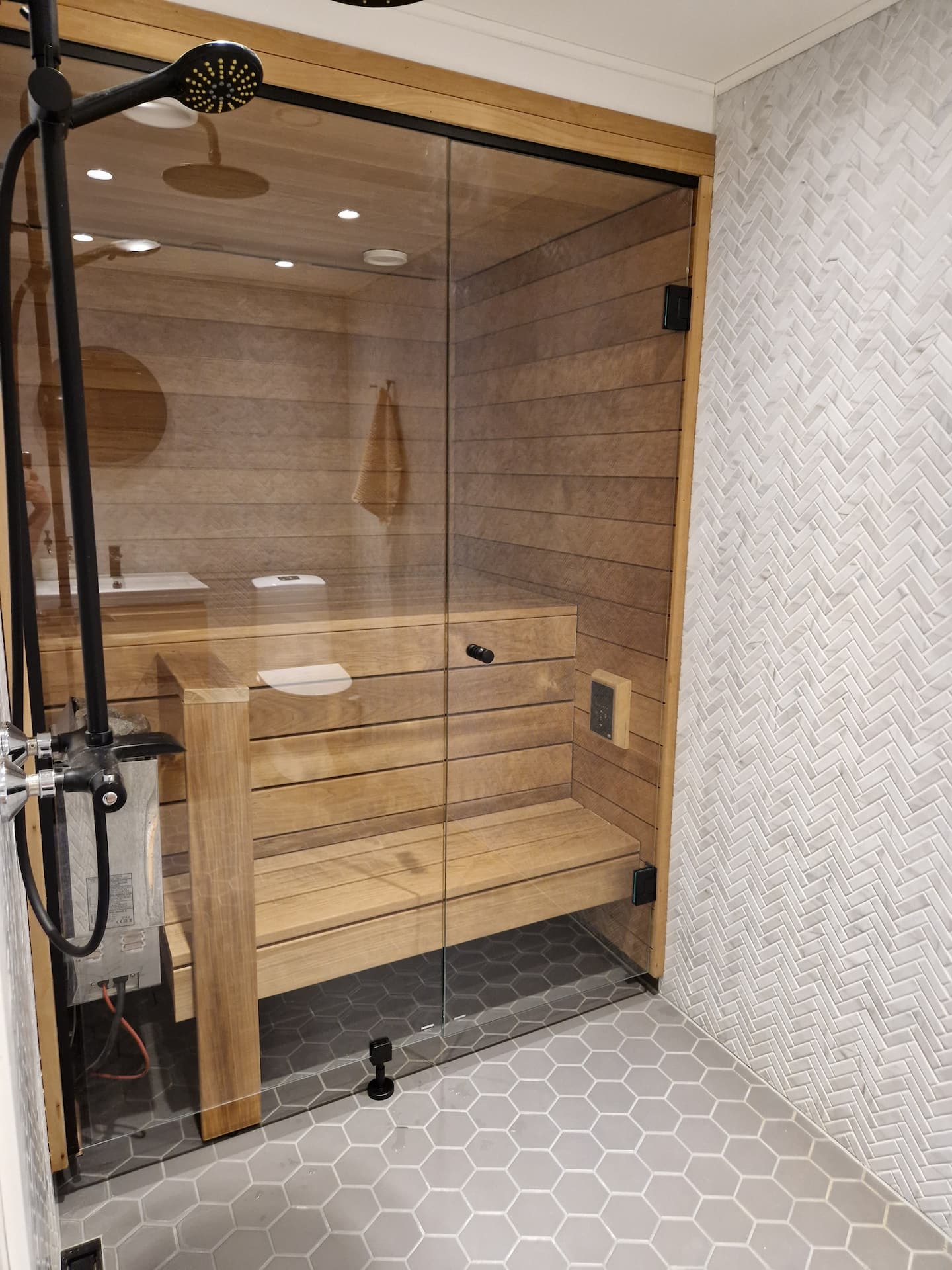 "Little Paris" Vanha Porvoo, Huippusijainti +Sauna 4
