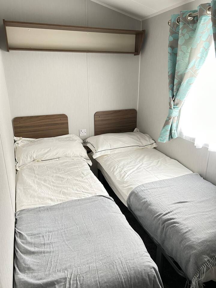 Dhomë gjumi 3