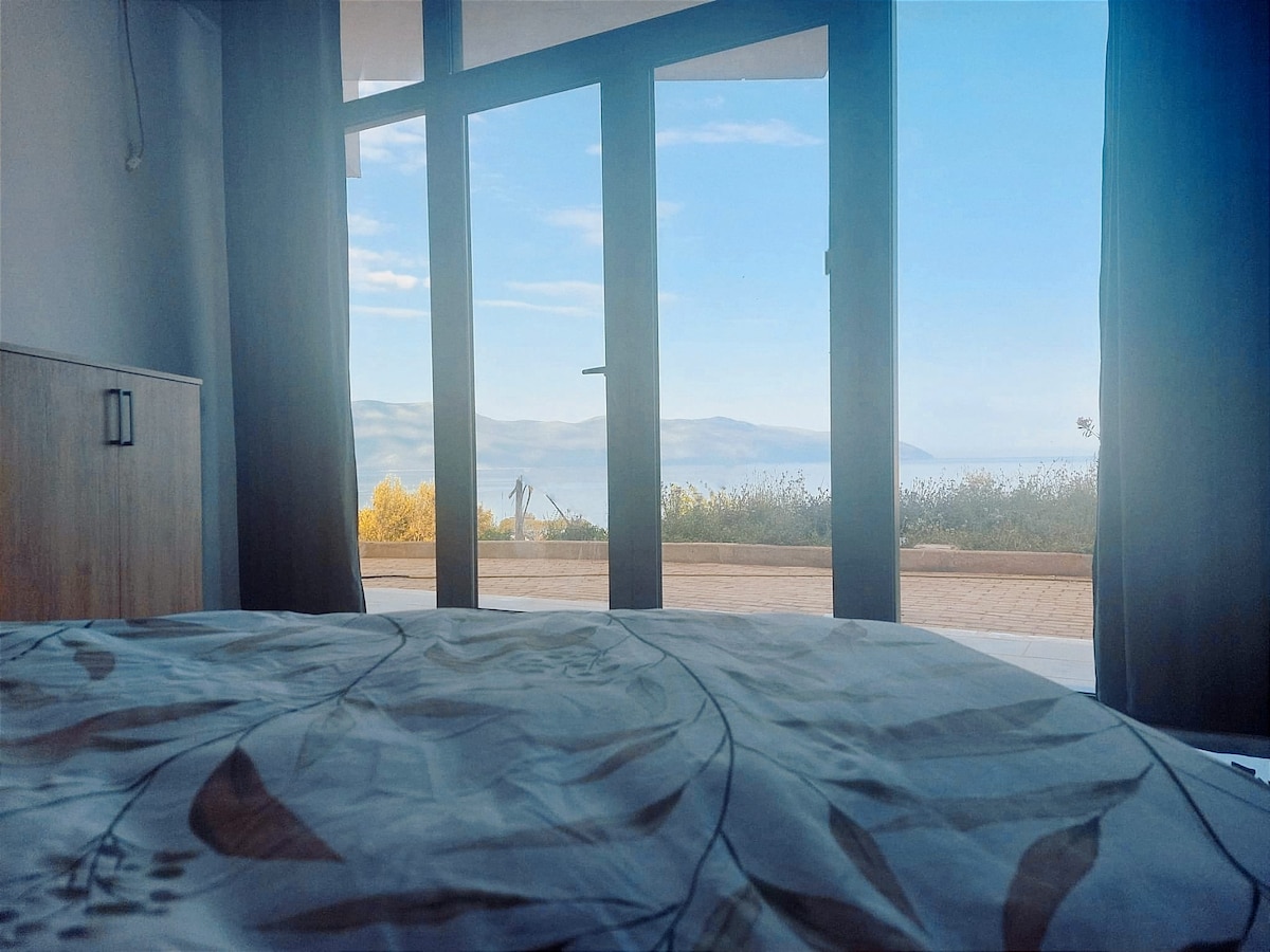 Listing 911610983893851154