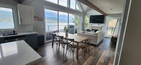 New Cottage with Amazing Lake View