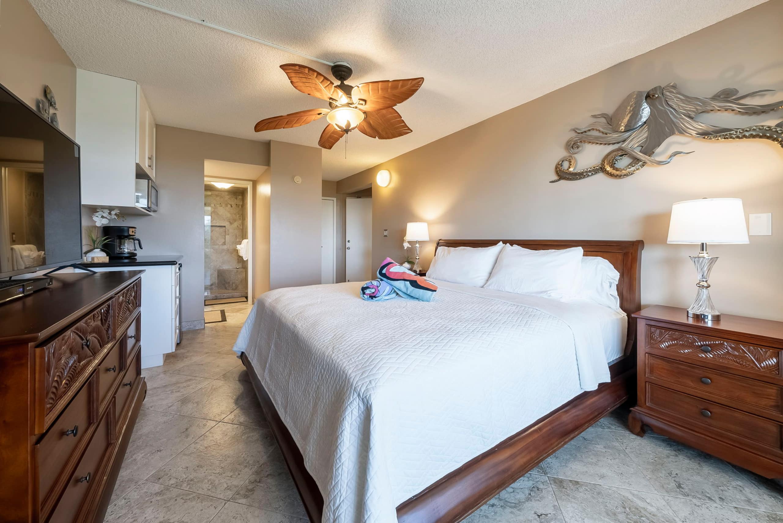 Maui Banyan, King Bed, Ocean View, Kamaole Beach! - Image 14