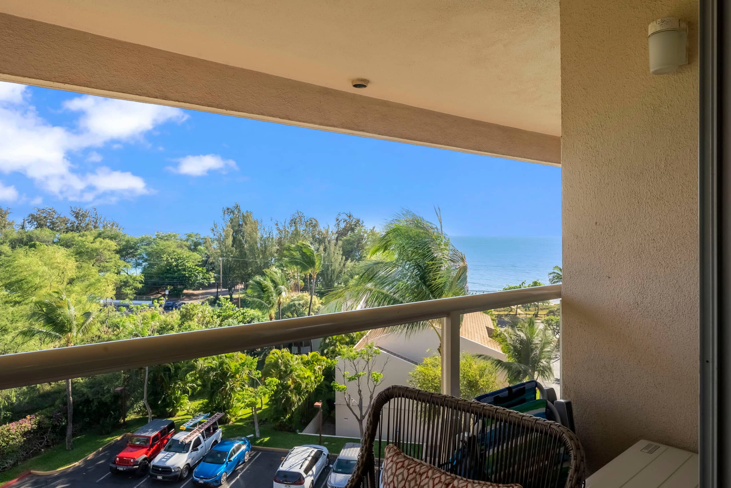 Maui Banyan, King Bed, Ocean View, Kamaole Beach! - Image 8