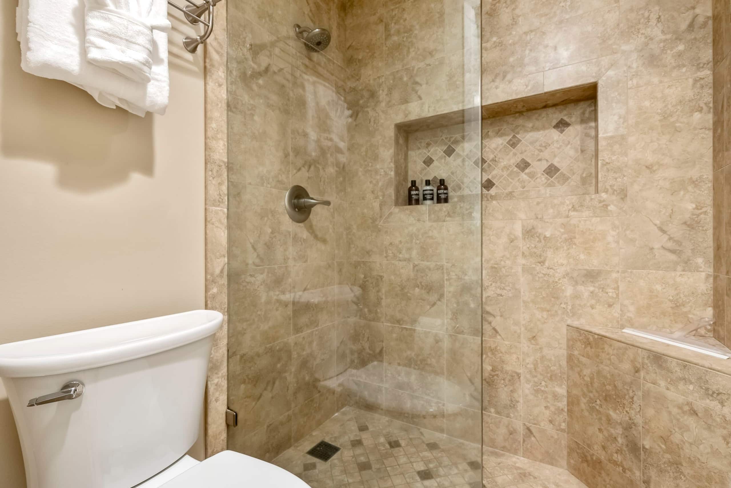 Maui Banyan, King Bed, Ocean View, Kamaole Beach! - Image 12