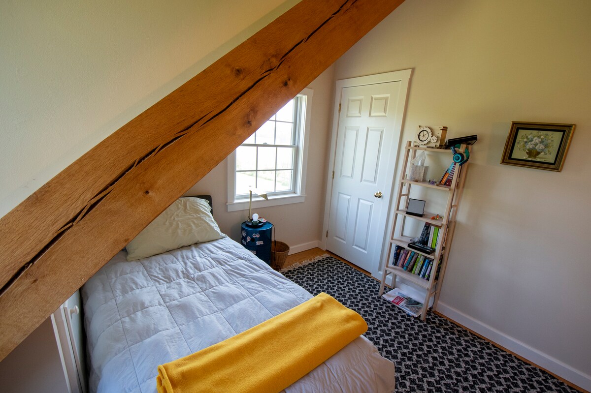 Това е единичната спалня.