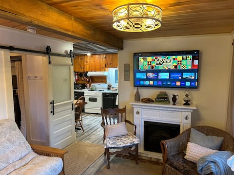 River’s Edge, Wisconsin River Escape