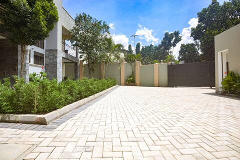 PearlCrest - Spacious 3BR Furnished Town Home
