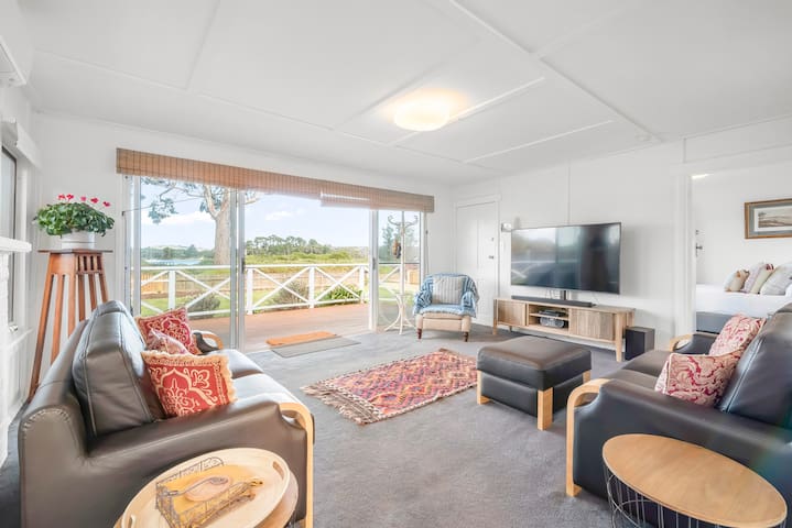 Mandalay on Pipeclay – Free Parking