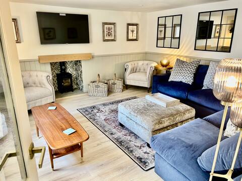 Skye House/Luxury 10 guests Eyemouth harbour front
