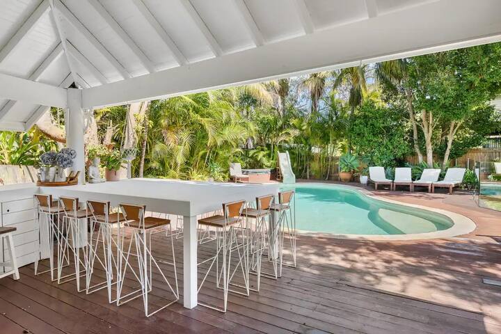 Palm House gallery image 4