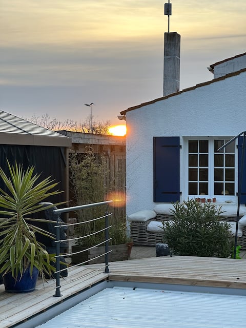 Oléron Island house with pool, jacuzzi and sauna