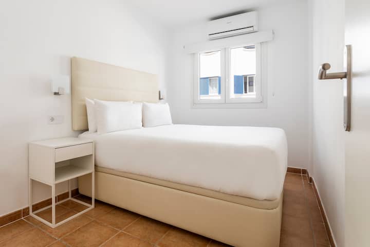 غرفة النوم رقم:  1 سرير مزدوج/بحجم كوين 