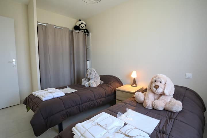 საძინებელი 1