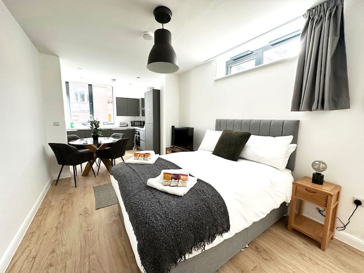 123 Queen Street Apt. 1 - Sheffield