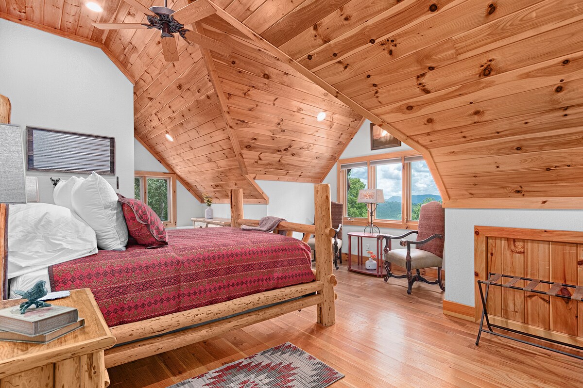 Segundo nivel, dormitorio queen #3.