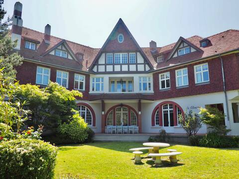 Mansion in the heart of the Golden Triangle in Le Touquet