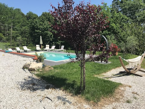 Casale Del Pozzo - Villa with pool -Fosdinovo