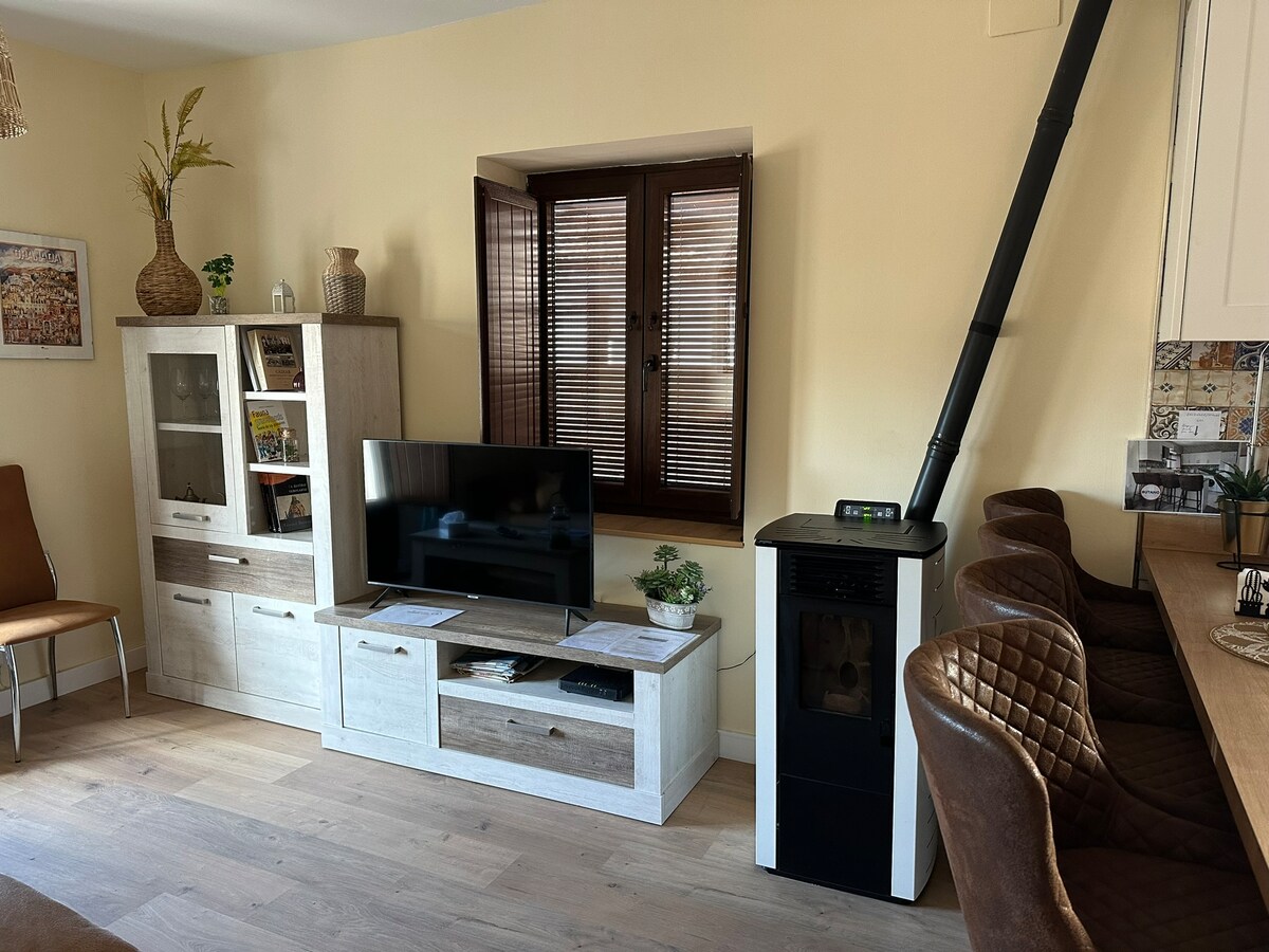 Airbnb con mejor rendimiento: Royal Apartment 17, Cádiar en Granada