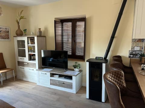 Airbnb con mejor rendimiento: Royal Apartment 17, Cádiar en Granada