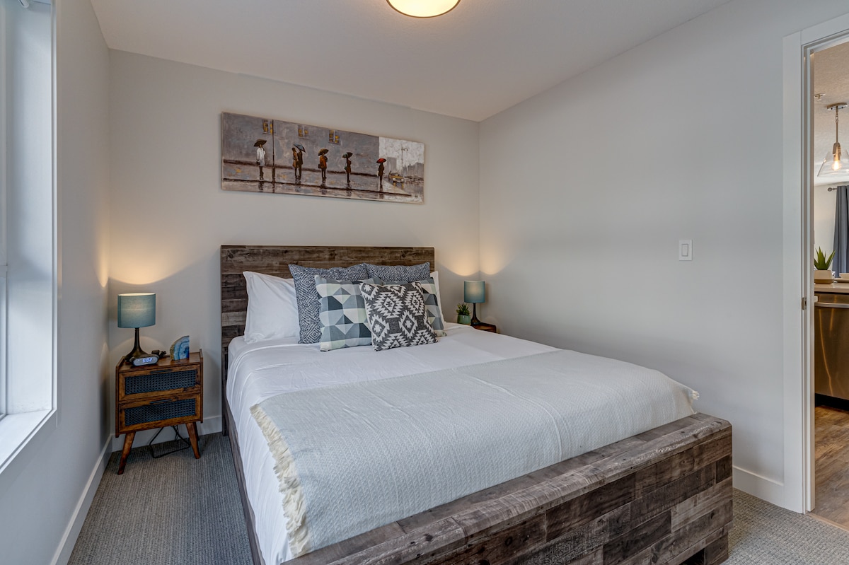 Dhomë gjumi luksoze me krevat dopio "queen"