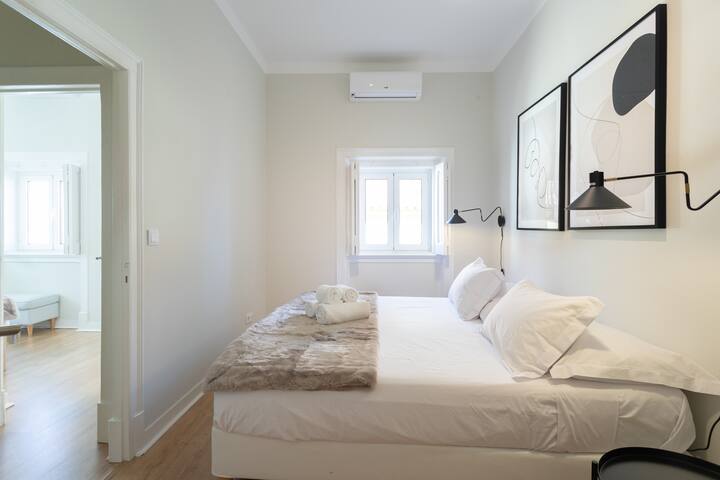 MY LX FLAT Charming in Cascais gallery image 5