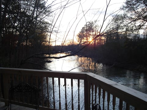The Glass House Retreat