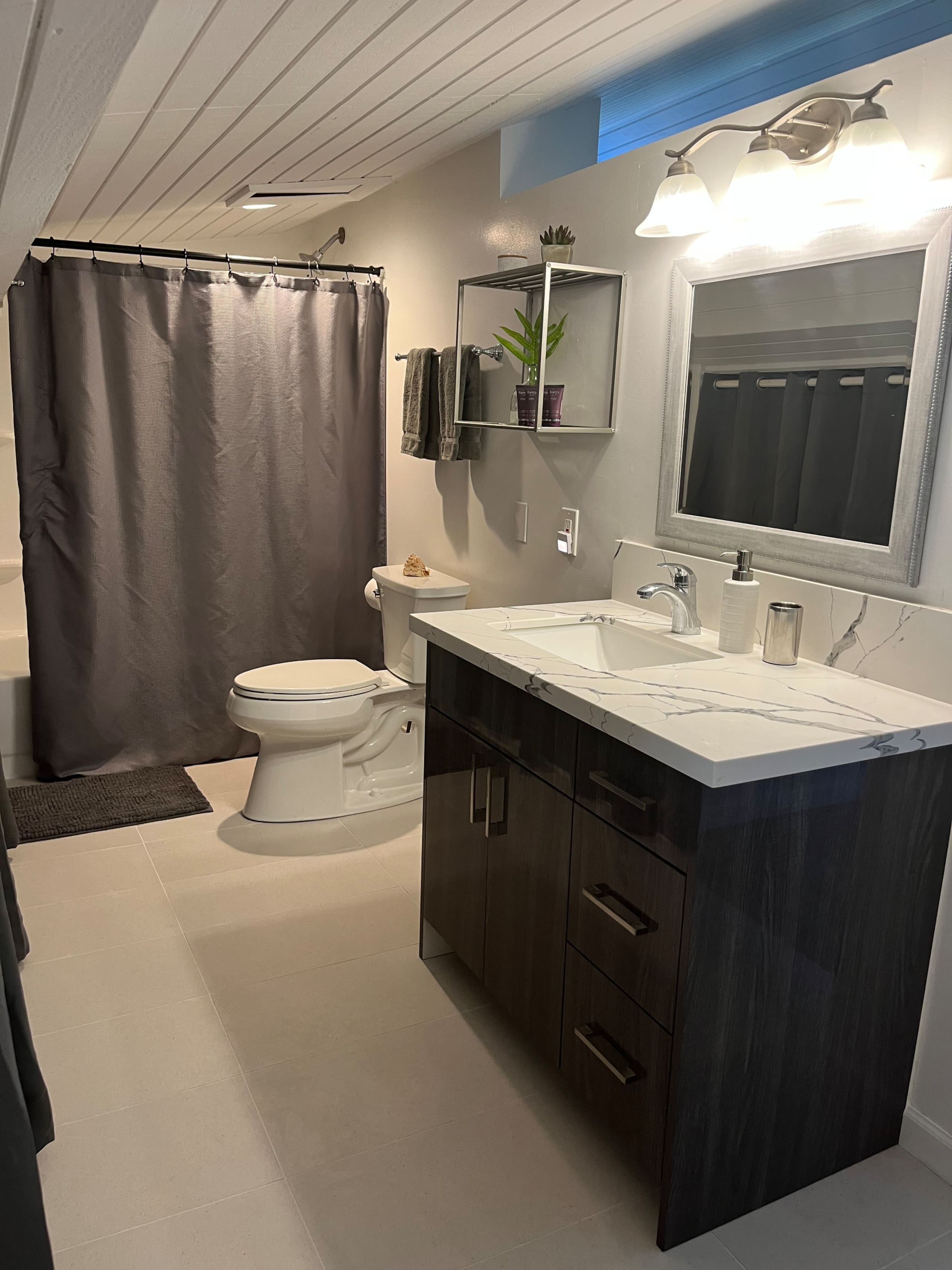 Serendipity at Turtle Bay - 1 Bedroom + Loft - Image 7