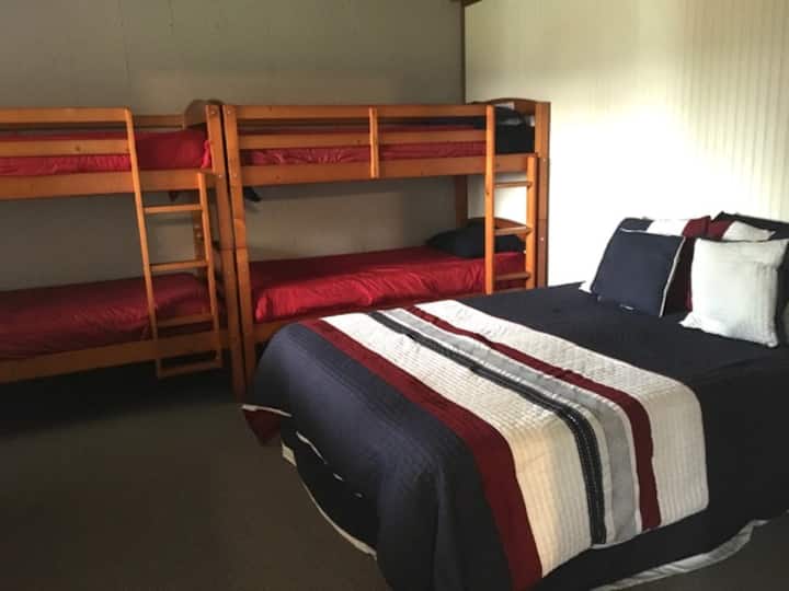 غرفة النوم 2