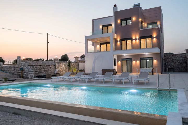 Villa Aurora - Rodes