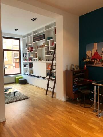 Lovely duplex & big garden -1 to 6 guests gallery image 3