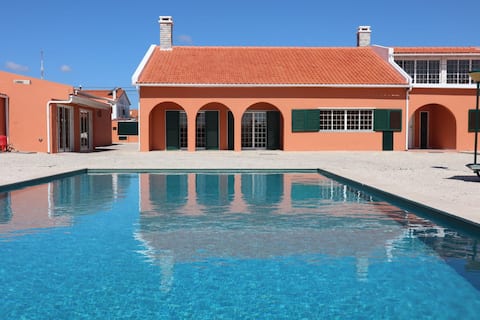 Casa das Laranjeiras (House of the Orange Trees)