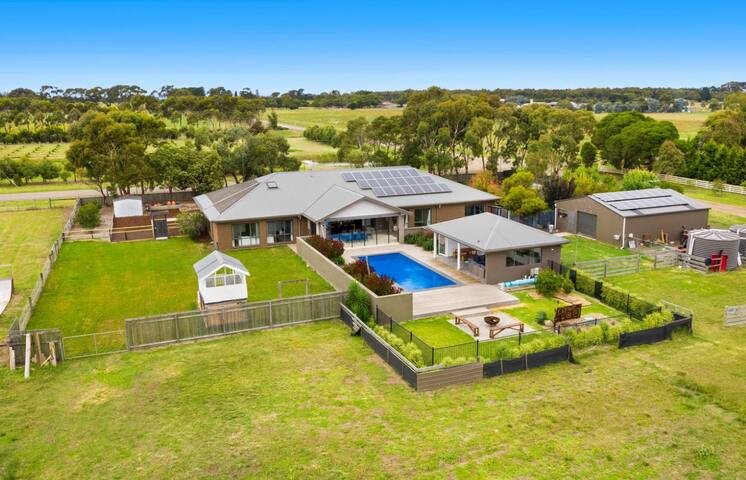 5 BR house birdwatcher wetland gallery image 2