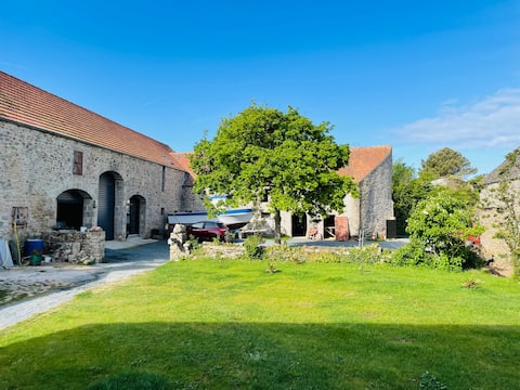 Successful Airbnb property: Le Grand at La Ferme du Raz Blanchard in La Hague