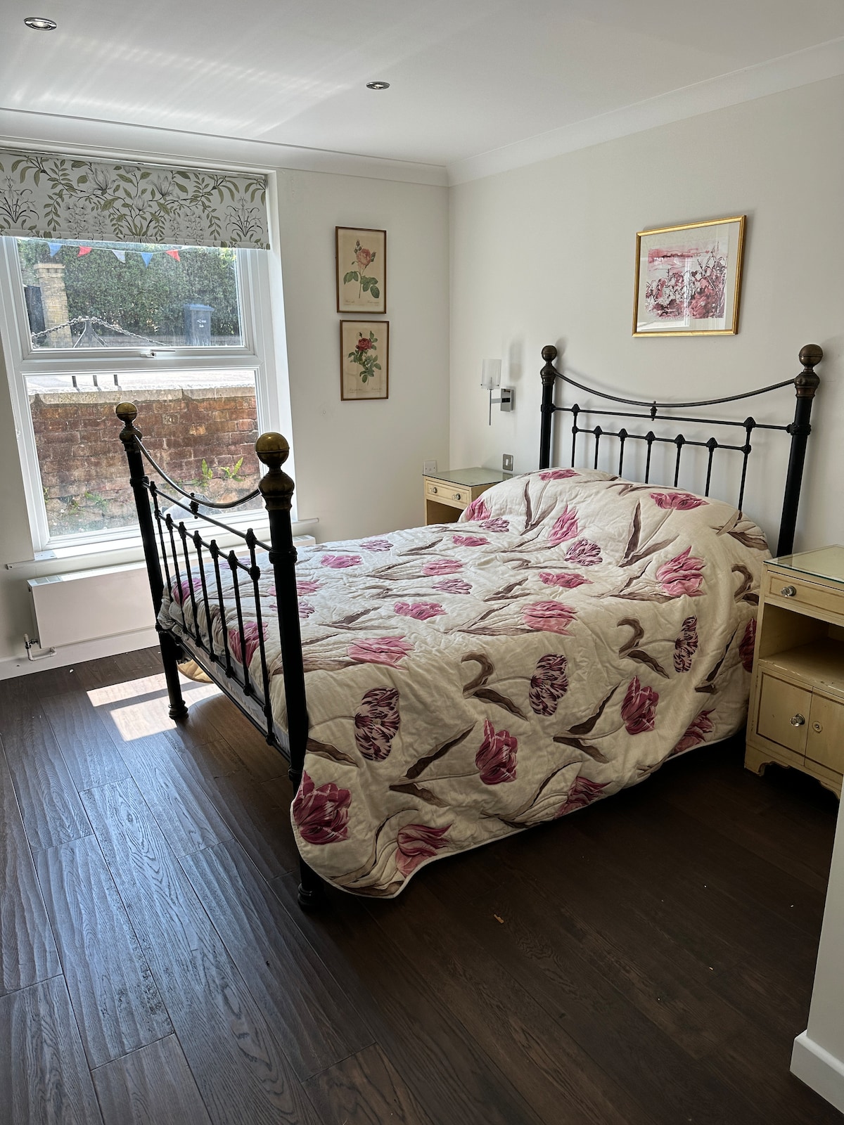 Chumba cha pili cha ghorofa ya chini 