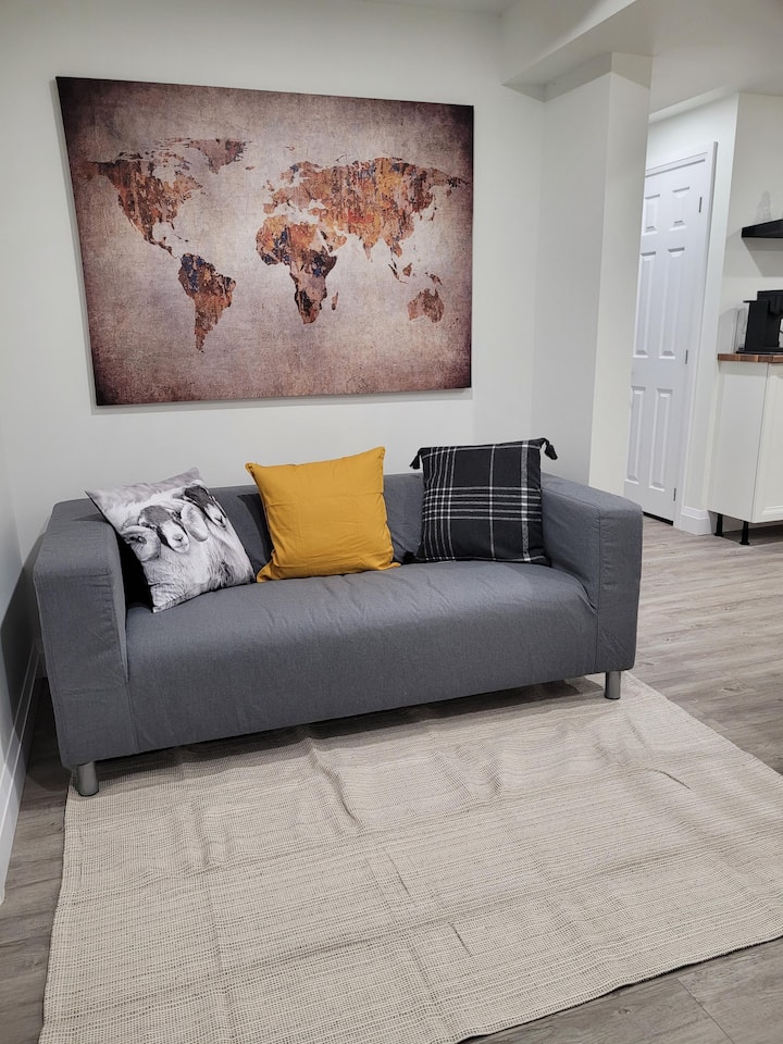 Brand New Basement Suite - Milton
