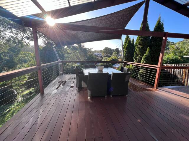 Spacious 4BR, 2BA, 1Study House with Serene Views gallery image 5