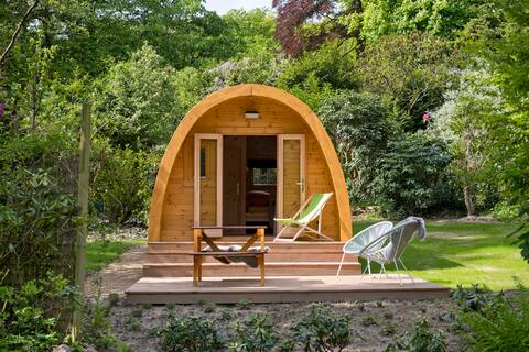 Luxury Lodge! Wild Spot pod with fire bowl!.