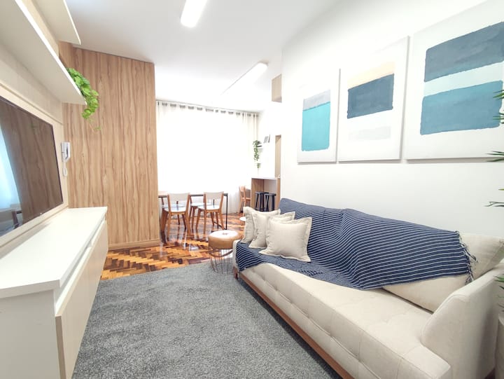 Apartamento Sant'ana. Próximo Hospital De Clínicas - Porto Alegre