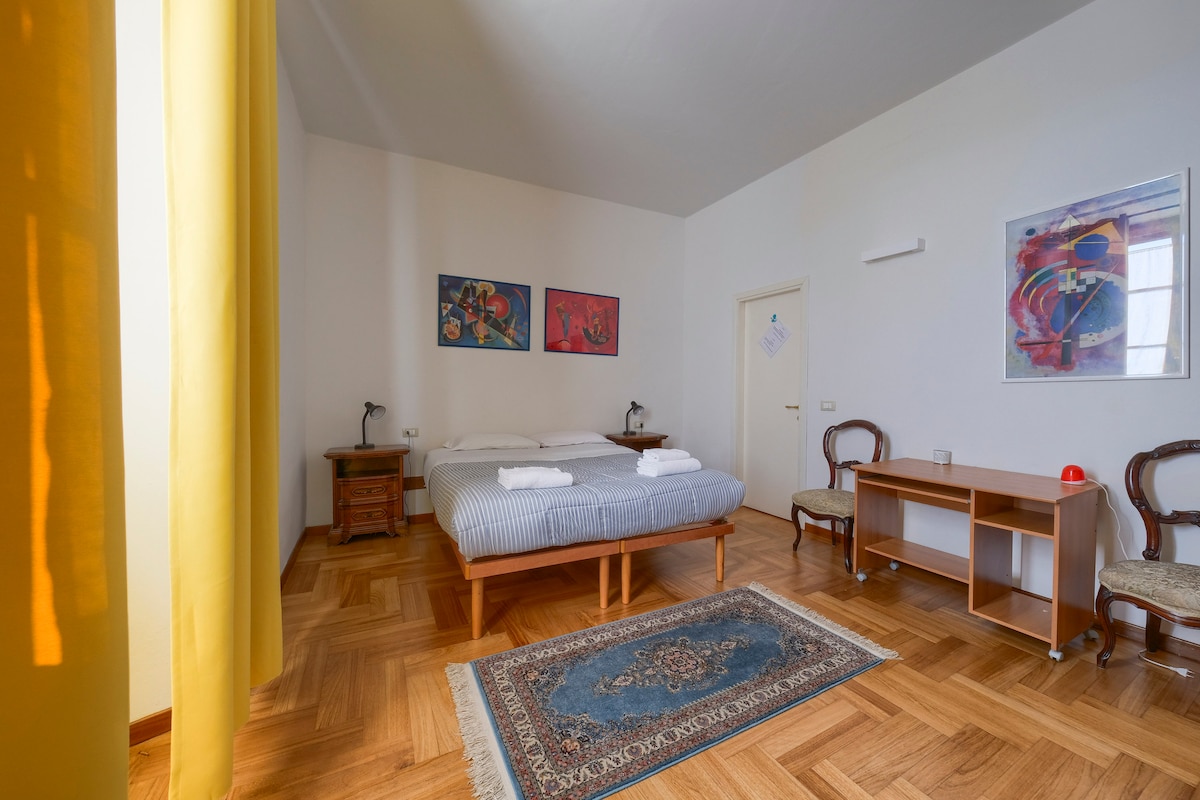 غرفة النوم 1