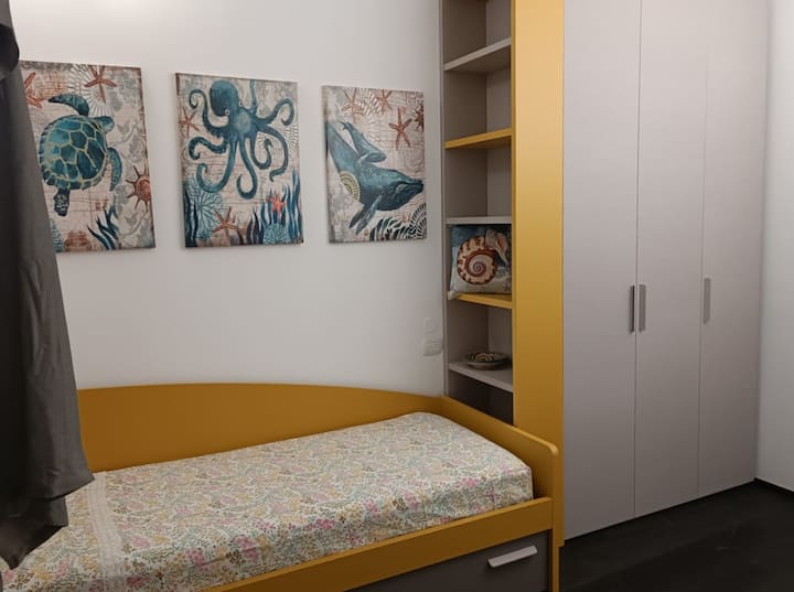 SPÁLŇA SO JEDNOLÔŽKOM A MIZNÚCOU POSTEĽOU