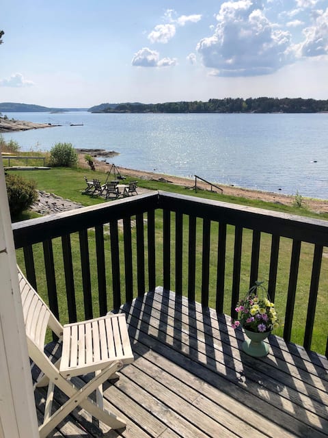 Cabin with beach property by the sea